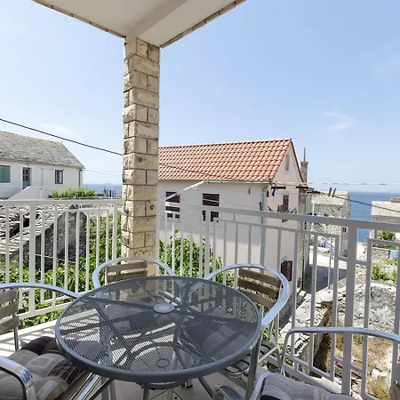 Apartments Mirko Primosten Exterior photo