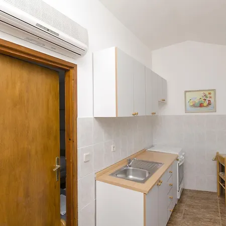 Apartments Mirko Primosten Exterior photo