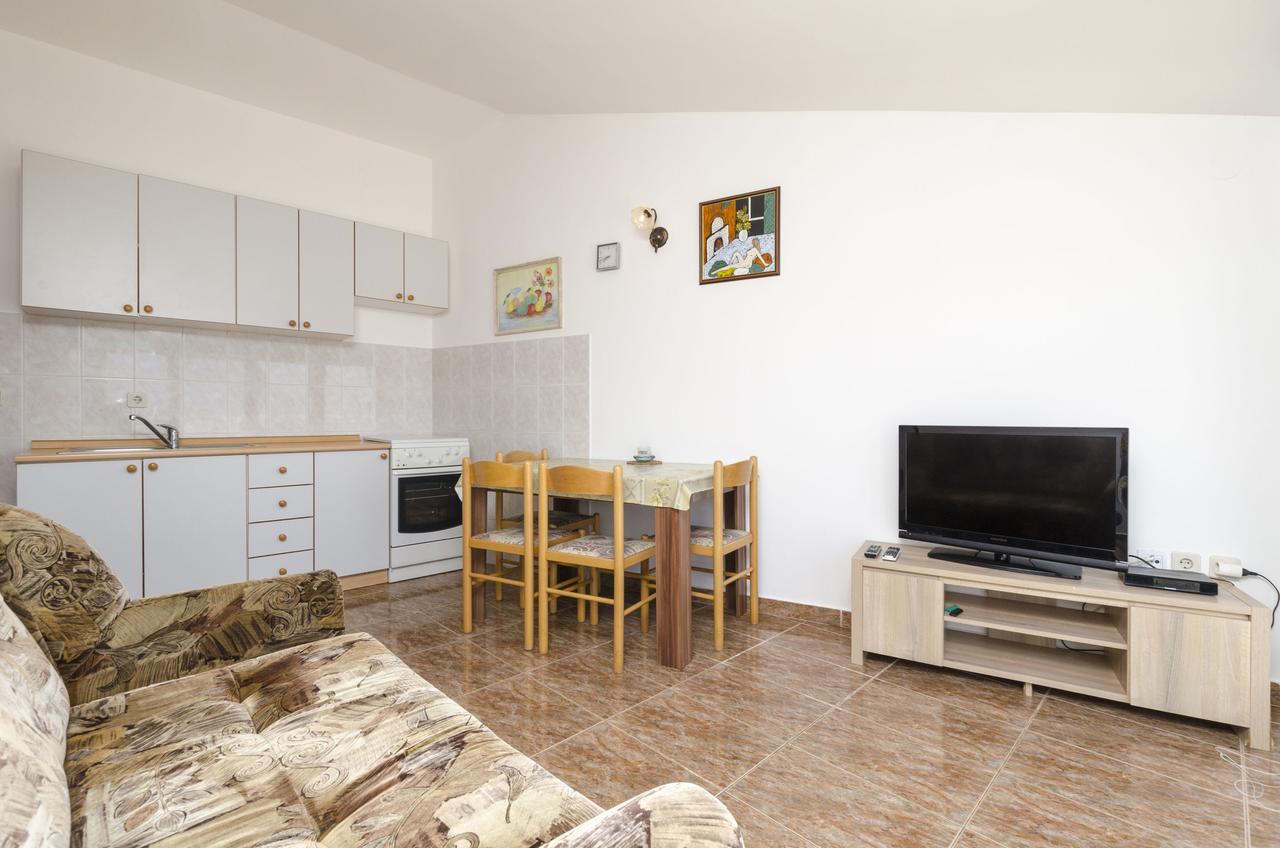 Apartment Mirko